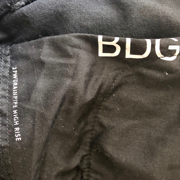 BDG drainpipe high rise cropped black jeans - Picture 6 of 7